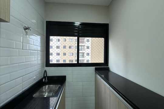 Área de Serviço de apartamento para alugar com 2 quartos, 54m² em Jardim Belval, Barueri