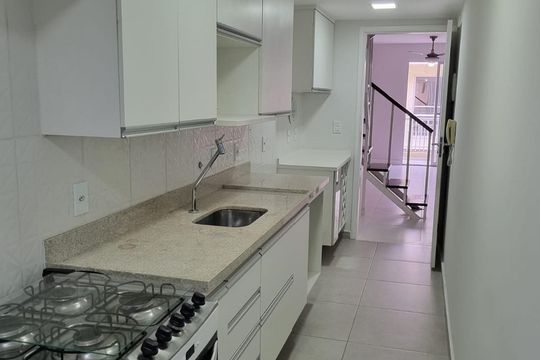 Cozinha de apartamento à venda com 3 quartos, 130m² em Campo Grande, Rio de Janeiro