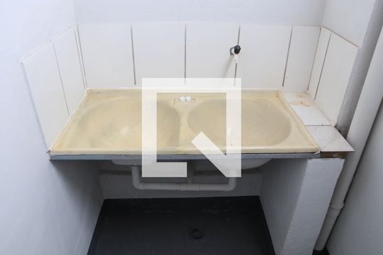 Kitnet/Studio para alugar com 1 quarto, 40m² em Vila Redencao, Goiânia