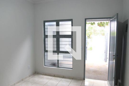 Kitnet/Studio para alugar com 1 quarto, 40m² em Vila Redencao, Goiânia