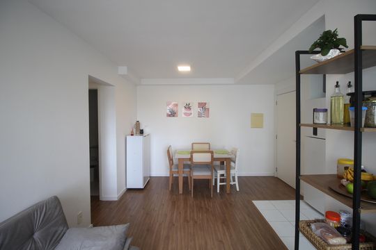 Sala de apartamento à venda com 3 quartos, 65m² em Humaitá, Porto Alegre