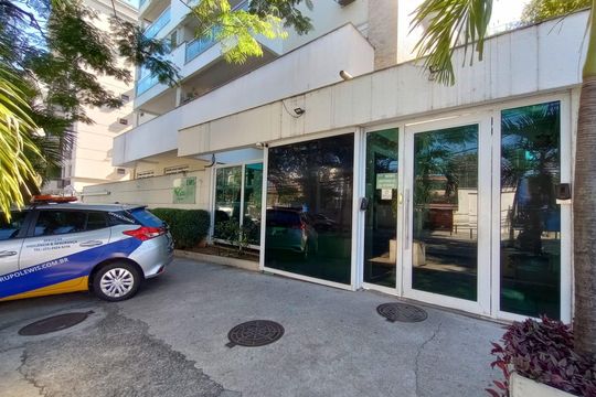 Fachada de apartamento à venda com 3 quartos, 212m² em Jacarepaguá, Rio de Janeiro