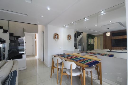 Sala 1 de apartamento à venda com 3 quartos, 212m² em Jacarepaguá, Rio de Janeiro