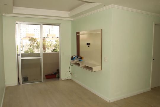 Apartamento para alugar com 3 quartos, 57m² em Jardim Santa Teresinha, São Paulo