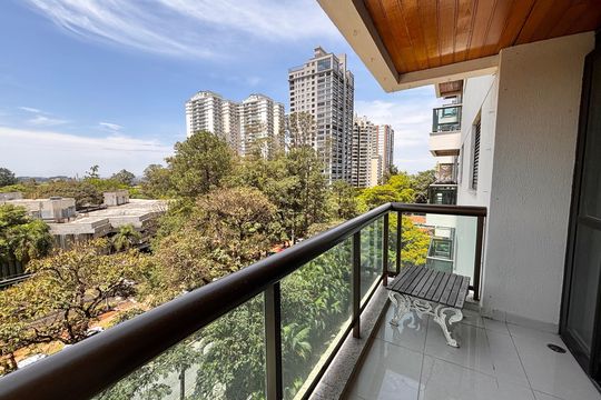 Varanda da Sala de apartamento à venda com 3 quartos, 148m² em Alphaville Industrial, Barueri