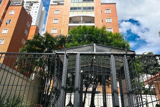 Apartamento para alugar com 2 quartos, 72m² em Mansões Santo Antônio, Campinas