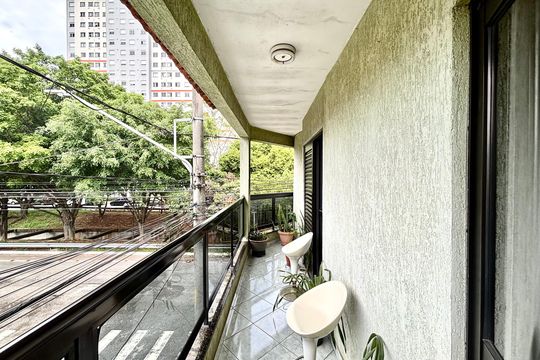 Varanda de casa para alugar com 3 quartos, 140m² em Vila Nhocuné, São Paulo