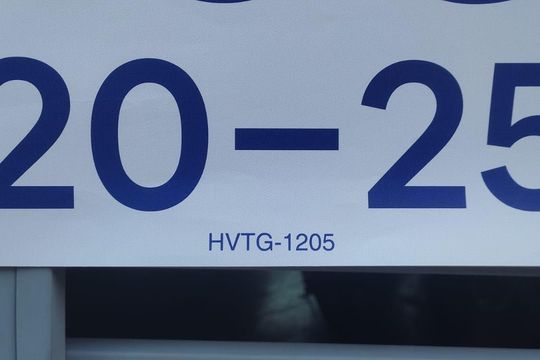 Placa HVTG-1205 de casa para alugar com 2 quartos, 77m² em Fundação, São Caetano do Sul