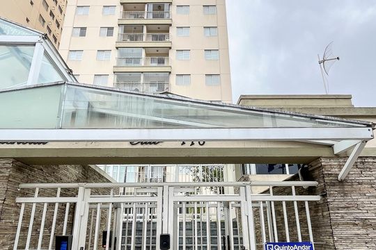 Fachada + plaquinha de apartamento à venda com 3 quartos, 70m² em Barcelona, São Caetano do Sul