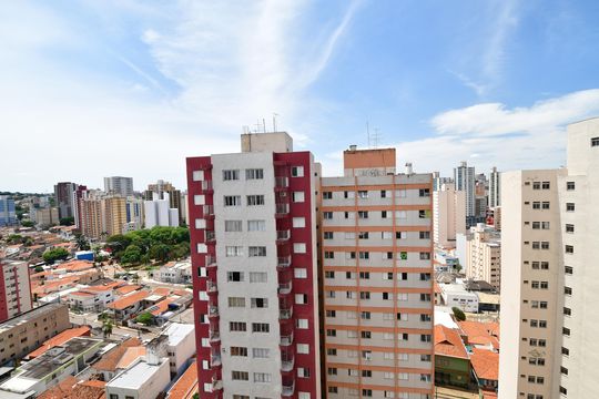 Quarto - Vista de apartamento para alugar com 1 quarto, 43m² em Centro, Campinas