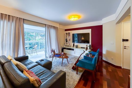 Apartamento para alugar com 3 quartos, 138m² em Paraíso, São Paulo