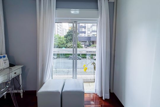 Apartamento para alugar com 3 quartos, 138m² em Paraíso, São Paulo