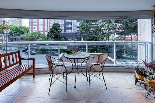 Apartamento para alugar com 3 quartos, 138m² em Paraíso, São Paulo