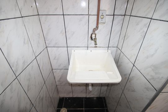 Cozinha - Tanque de apartamento para alugar com 2 quartos, 33m² em Cidade Tiradentes, São Paulo