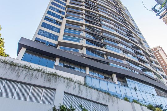 Vista da Rua de apartamento para alugar com 1 quarto, 90m² em Empresarial 18 do Forte, Barueri