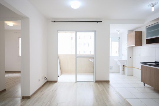Apartamento para alugar com 2 quartos, 48m² em Conceicao, Osasco