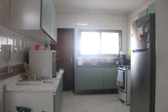 Cozinha de apartamento à venda com 2 quartos, 60m² em Olímpico, São Caetano do Sul