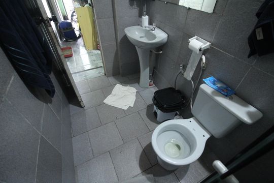 Banheiro 1 de casa para alugar com 3 quartos, 360m² em Santa Cecilia (vale do Jatoba), Contagem