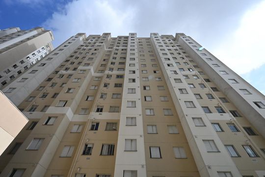 Fachada de apartamento para alugar com 2 quartos, 42m² em Vila Plana, São Paulo