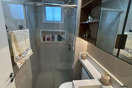 Banheiro de apartamento à venda com 2 quartos, 42m² em Vila Nova Cachoeirinha, São Paulo