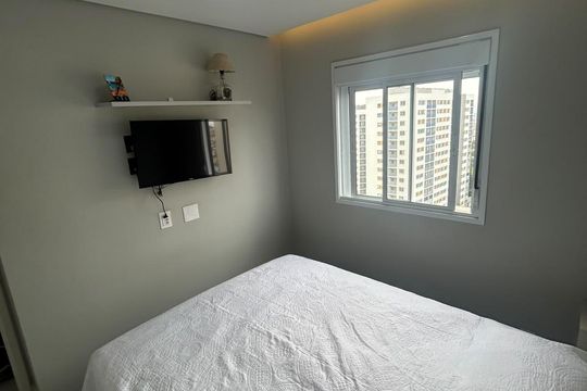 Quarto de apartamento à venda com 2 quartos, 42m² em Vila Nova Cachoeirinha, São Paulo