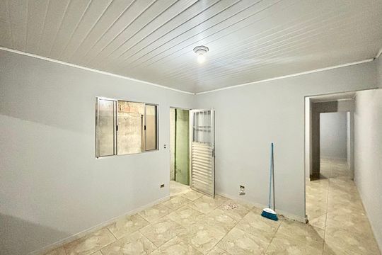 Casa para alugar com 1 quarto, 40m² em Jardins Recanto das Rosas, São Paulo