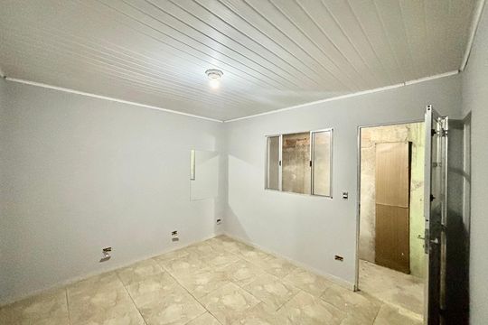 Sala de casa para alugar com 1 quarto, 40m² em Jardins Recanto das Rosas, São Paulo