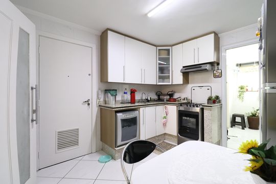 Cozinha  de apartamento à venda com 4 quartos, 127m² em Vila Leopoldina, São Paulo