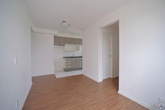Apartamento para alugar com 2 quartos, 50m² em Vila Silvia, São Paulo
