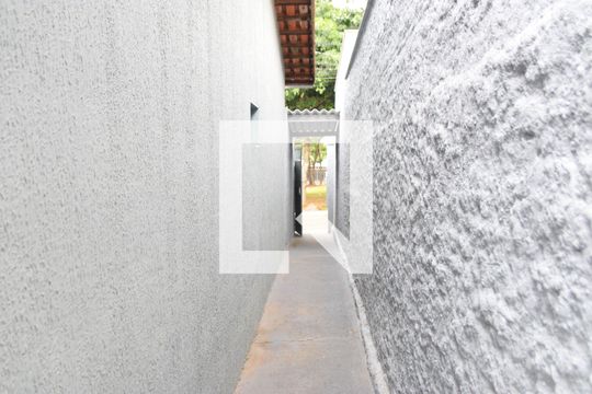 Área de Serviço de kitnet/studio para alugar com 1 quarto, 40m² em Vila Redencao, Goiânia