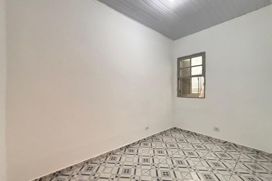Casa para alugar com 1 quarto, 40m² em Indianópolis, São Paulo
