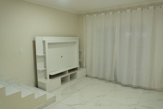 Casa à venda com 3 quartos, 100m² em João Aranha, Paulínia