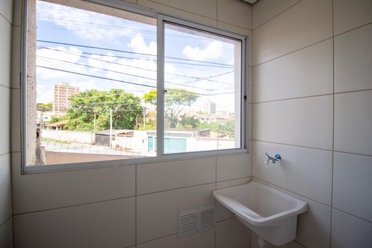 Área de Serviço de apartamento para alugar com 2 quartos, 57m² em Vila Barao, Sorocaba