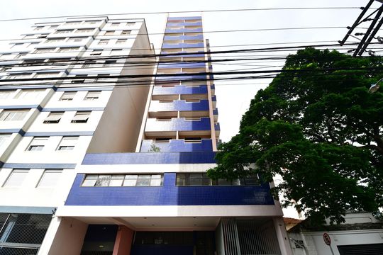 Fachada do Prédio de apartamento para alugar com 1 quarto, 60m² em Centro, Campinas