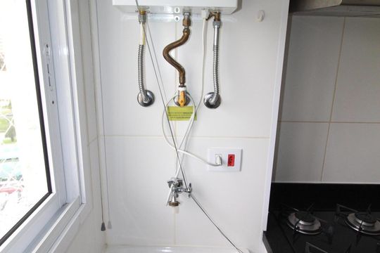 Cozinha de apartamento para alugar com 1 quarto, 34m² em Parque Residencial Aquarius, São José dos Campos