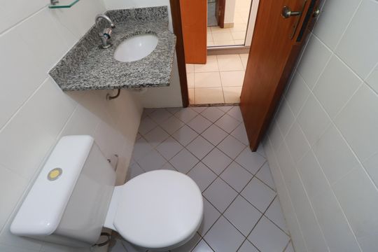 Banheiro  de apartamento para alugar com 1 quarto, 45m² em Nova Aliança, Ribeirão Preto