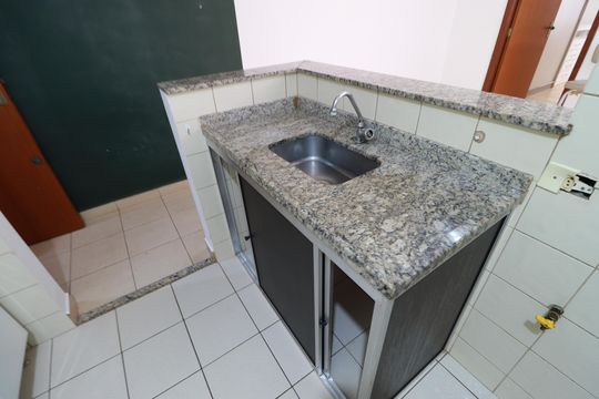 Cozinha  de apartamento para alugar com 1 quarto, 45m² em Nova Aliança, Ribeirão Preto