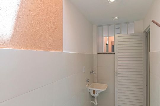 Área de Serviço de kitnet/studio para alugar com 1 quarto, 22m² em Penha, Rio de Janeiro
