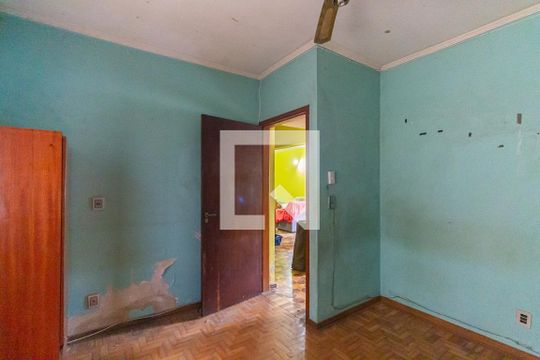Casa à venda com 2 quartos, 240m² em Vila Santa Isabel, São Paulo