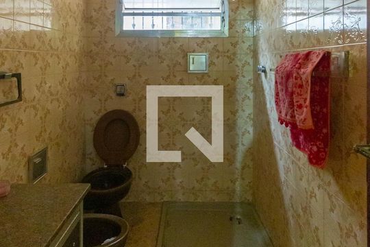 Casa à venda com 2 quartos, 240m² em Vila Santa Isabel, São Paulo