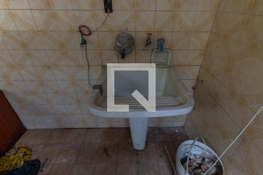 Casa à venda com 2 quartos, 240m² em Vila Santa Isabel, São Paulo