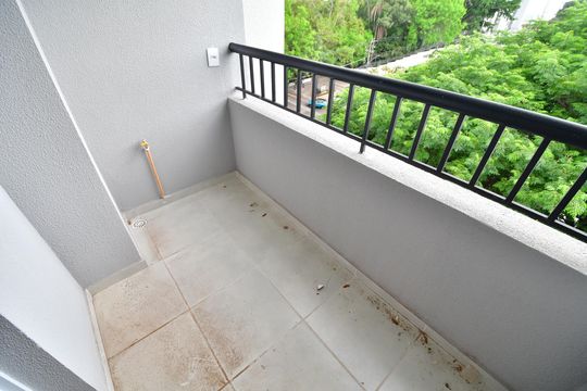 Sala - Sacada de apartamento à venda com 2 quartos, 43m² em Fazenda Santa Cândida, Campinas