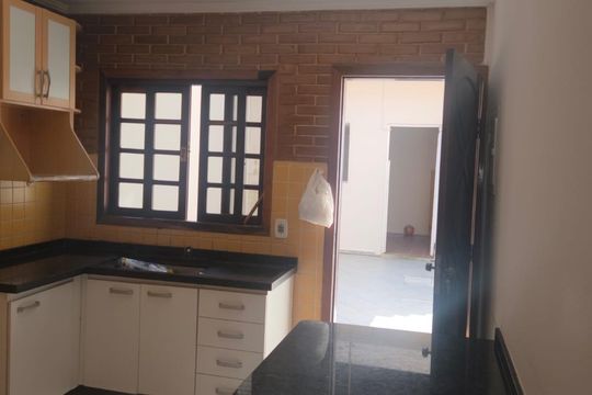 Casa à venda com 2 quartos, 152m² em Terceira Divisão de Interlagos, São Paulo
