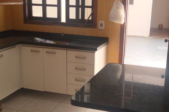 Casa à venda com 2 quartos, 152m² em Terceira Divisão de Interlagos, São Paulo