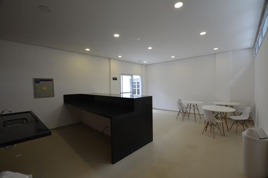 SALÃO DE FESTAS  de kitnet/studio para alugar com 1 quarto, 24m² em Vila Butantã, São Paulo