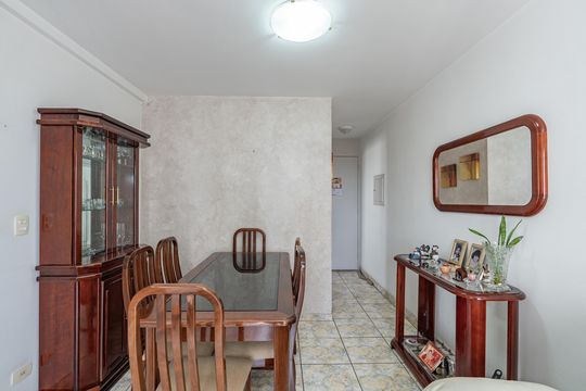 Sala de apartamento à venda com 2 quartos, 48m² em Jardim Celeste, São Paulo
