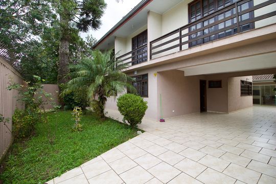 Jardim de casa à venda com 4 quartos, 266m² em Cajuru, Curitiba