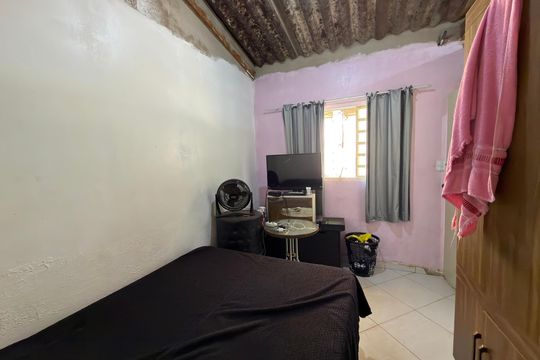 Casa à venda com 3 quartos, 400m² em Setor Habitacional Arniqueira, Brasília