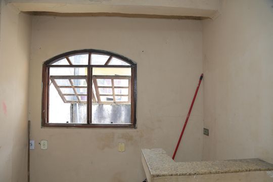 Casa à venda com 2 quartos, 125m² em Jardim Helena, São Paulo