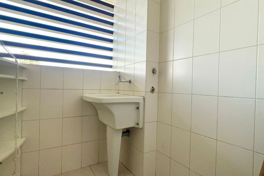 Área de Serviço de apartamento para alugar com 2 quartos, 87m² em Pinheiros, São Paulo